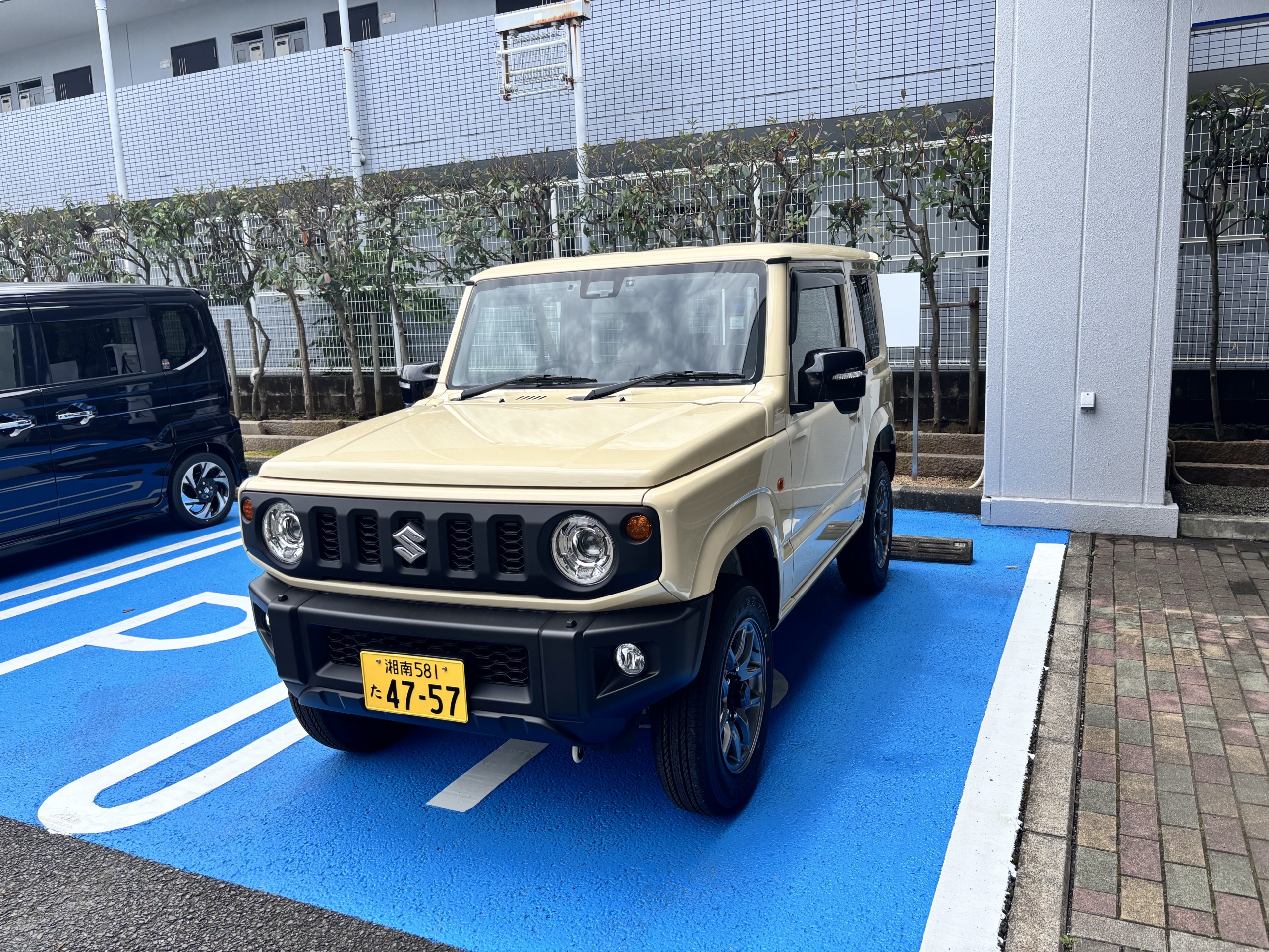 ジムニー